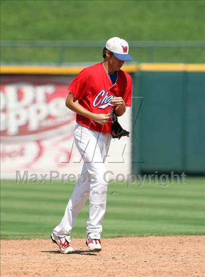 Thumbnail 2 in Reagan vs. Westlake (Class 5A Region 4 Final) photogallery.