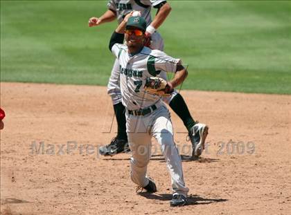 Thumbnail 1 in Reagan vs. Westlake (Class 5A Region 4 Final) photogallery.
