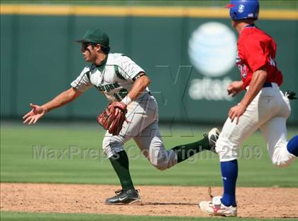 Thumbnail 3 in Reagan vs. Westlake (Class 5A Region 4 Final) photogallery.