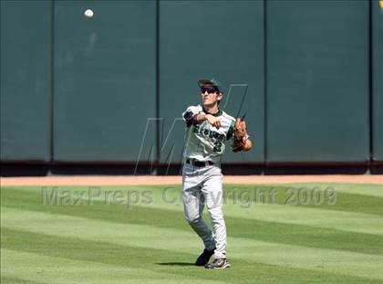 Thumbnail 1 in Reagan vs. Westlake (Class 5A Region 4 Final) photogallery.