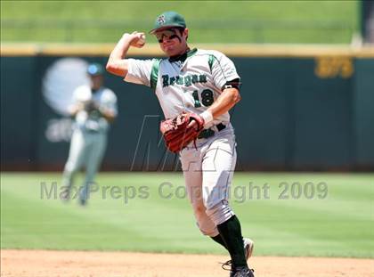 Thumbnail 3 in Reagan vs. Westlake (Class 5A Region 4 Final) photogallery.