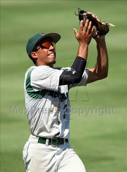 Thumbnail 3 in Reagan vs. Westlake (Class 5A Region 4 Final) photogallery.