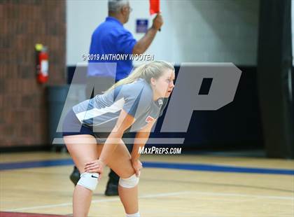 Thumbnail 1 in St. Thomas More Academy vs Freedom Christian Academy (NCISAA 2A Round 1 Playoff) photogallery.