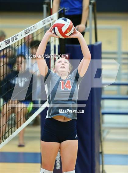 Thumbnail 2 in St. Thomas More Academy vs Freedom Christian Academy (NCISAA 2A Round 1 Playoff) photogallery.