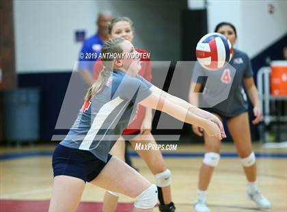 Thumbnail 2 in St. Thomas More Academy vs Freedom Christian Academy (NCISAA 2A Round 1 Playoff) photogallery.