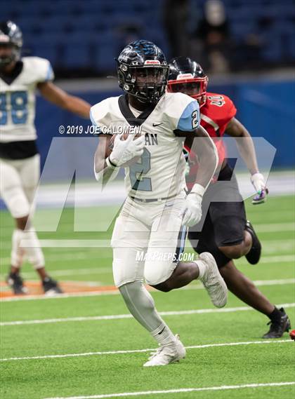 Thumbnail 3 in Wagner vs Harlan (UIL 5A D1 Region 4 Regional) photogallery.