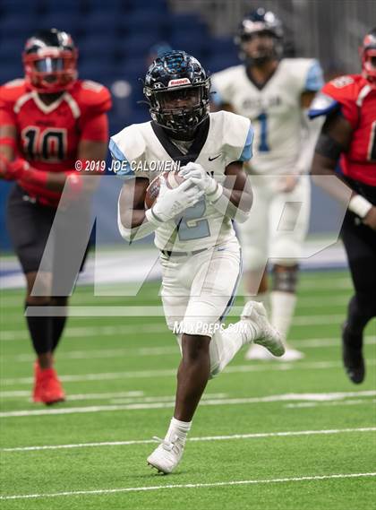 Thumbnail 3 in Wagner vs Harlan (UIL 5A D1 Region 4 Regional) photogallery.