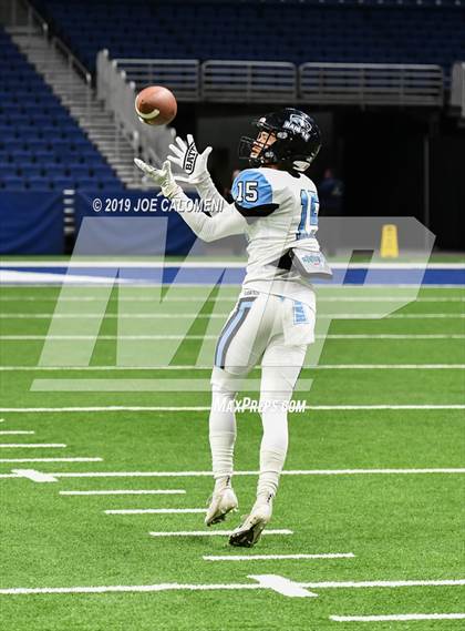 Thumbnail 1 in Wagner vs Harlan (UIL 5A D1 Region 4 Regional) photogallery.