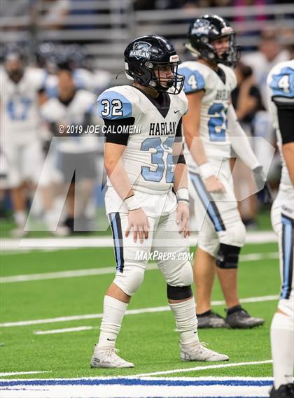 Thumbnail 1 in Wagner vs Harlan (UIL 5A D1 Region 4 Regional) photogallery.