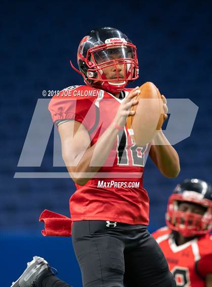 Thumbnail 1 in Wagner vs Harlan (UIL 5A D1 Region 4 Regional) photogallery.
