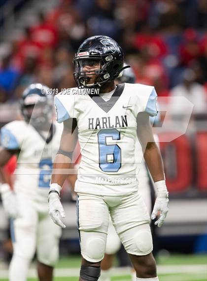 Thumbnail 1 in Wagner vs Harlan (UIL 5A D1 Region 4 Regional) photogallery.