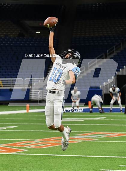 Thumbnail 2 in Wagner vs Harlan (UIL 5A D1 Region 4 Regional) photogallery.