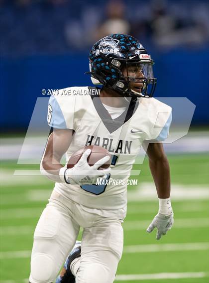 Thumbnail 3 in Wagner vs Harlan (UIL 5A D1 Region 4 Regional) photogallery.