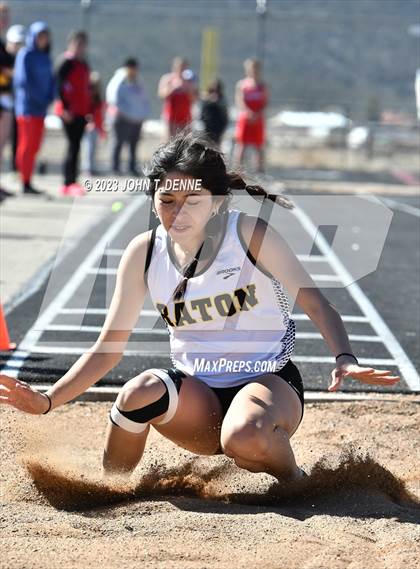 Thumbnail 2 in Questa Invitational photogallery.