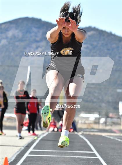 Thumbnail 2 in Questa Invitational photogallery.