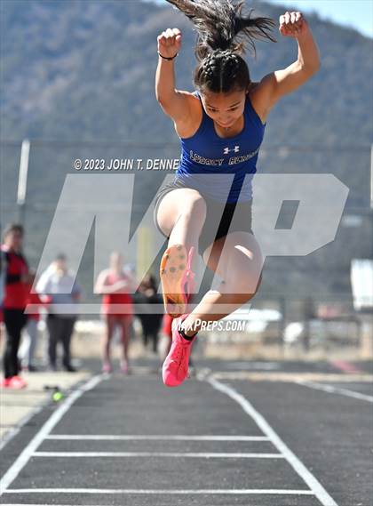 Thumbnail 3 in Questa Invitational photogallery.