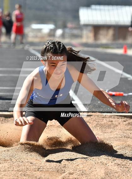 Thumbnail 1 in Questa Invitational photogallery.