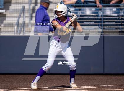 Thumbnail 2 in Saint Francis vs. Salinas (CIF CCS Open Division Semifinal) photogallery.