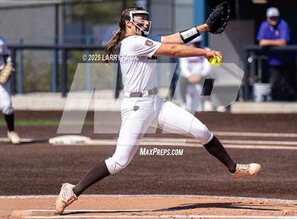 Thumbnail 1 in Saint Francis vs. Salinas (CIF CCS Open Division Semifinal) photogallery.