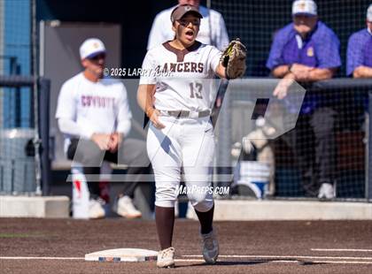 Thumbnail 3 in Saint Francis vs. Salinas (CIF CCS Open Division Semifinal) photogallery.