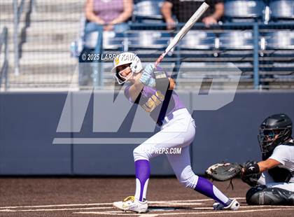 Thumbnail 2 in Saint Francis vs. Salinas (CIF CCS Open Division Semifinal) photogallery.