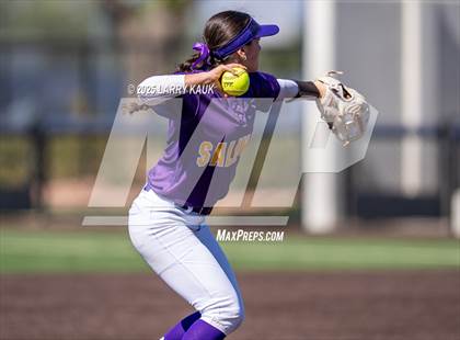 Thumbnail 2 in Saint Francis vs. Salinas (CIF CCS Open Division Semifinal) photogallery.
