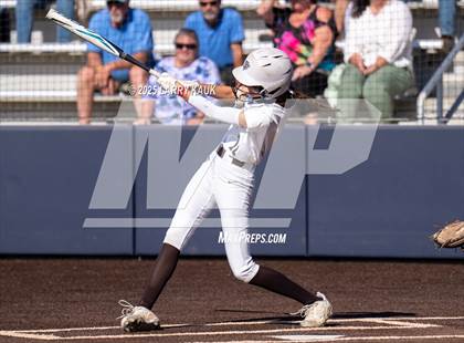 Thumbnail 2 in Saint Francis vs. Salinas (CIF CCS Open Division Semifinal) photogallery.