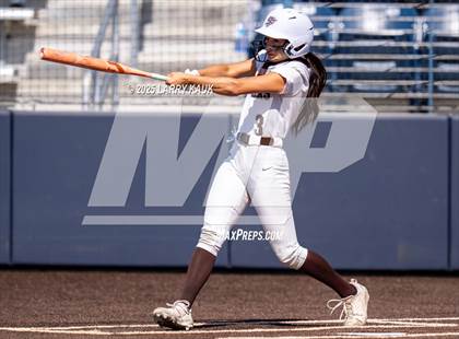 Thumbnail 1 in Saint Francis vs. Salinas (CIF CCS Open Division Semifinal) photogallery.