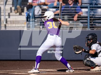 Thumbnail 2 in Saint Francis vs. Salinas (CIF CCS Open Division Semifinal) photogallery.