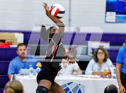 Thumbnail 1 in Sand Creek @ Village photogallery.