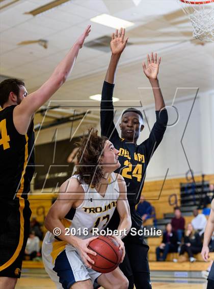 Thumbnail 1 in Del Oro @ Oak Ridge photogallery.