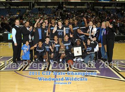 Thumbnail 1 in Windward (CIF State D4 Award Photos) photogallery.