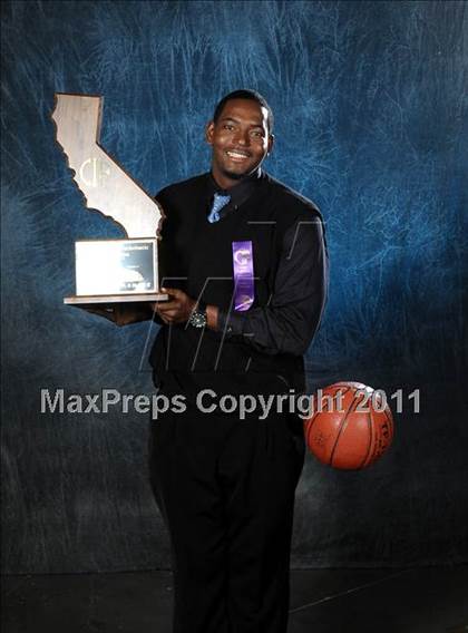 Thumbnail 3 in Windward (CIF State D4 Award Photos) photogallery.