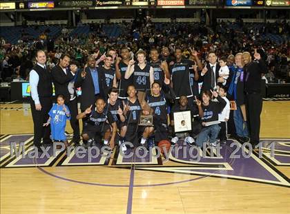 Thumbnail 1 in Windward (CIF State D4 Award Photos) photogallery.