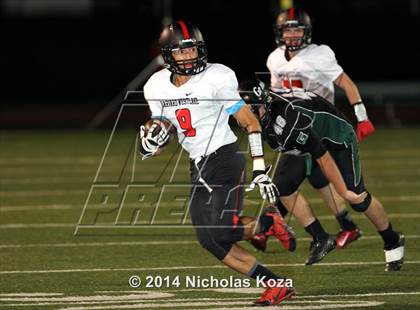 Thumbnail 3 in Harvard-Westlake vs. Granada Hills photogallery.