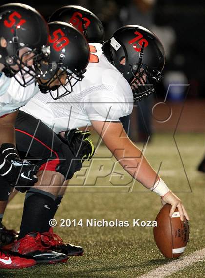 Thumbnail 3 in Harvard-Westlake vs. Granada Hills photogallery.