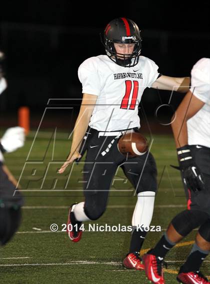 Thumbnail 1 in Harvard-Westlake vs. Granada Hills photogallery.