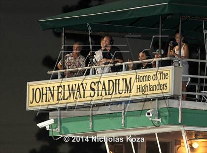 Thumbnail 3 in Harvard-Westlake vs. Granada Hills photogallery.