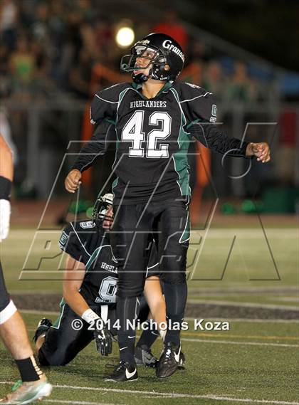 Thumbnail 2 in Harvard-Westlake vs. Granada Hills photogallery.