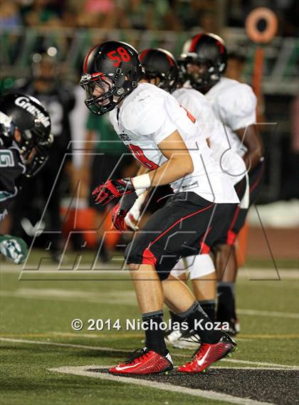 Thumbnail 2 in Harvard-Westlake vs. Granada Hills photogallery.