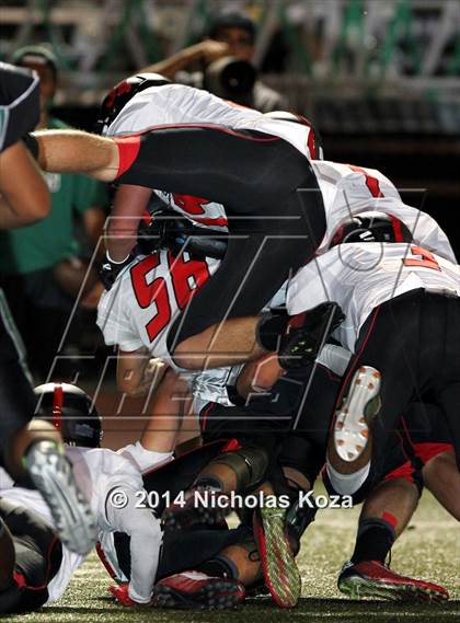 Thumbnail 1 in Harvard-Westlake vs. Granada Hills photogallery.