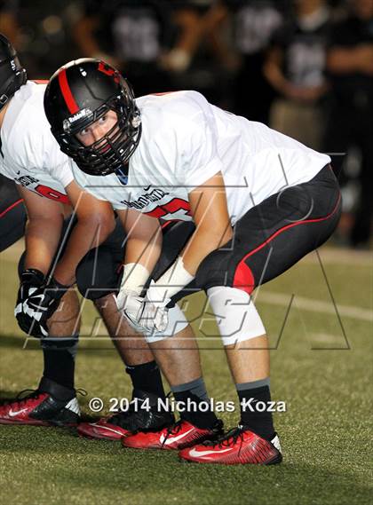 Thumbnail 3 in Harvard-Westlake vs. Granada Hills photogallery.