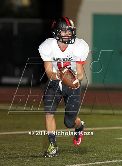 Thumbnail 3 in Harvard-Westlake vs. Granada Hills photogallery.