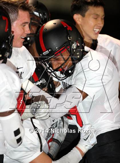 Thumbnail 3 in Harvard-Westlake vs. Granada Hills photogallery.