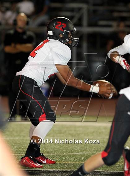 Thumbnail 2 in Harvard-Westlake vs. Granada Hills photogallery.
