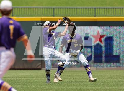 Thumbnail 1 in Valley Mills vs. Shiner (UIL 2A Baseball Final) photogallery.