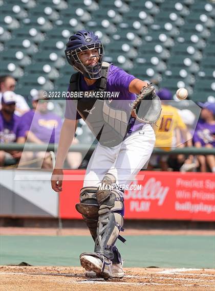 Thumbnail 1 in Valley Mills vs. Shiner (UIL 2A Baseball Final) photogallery.