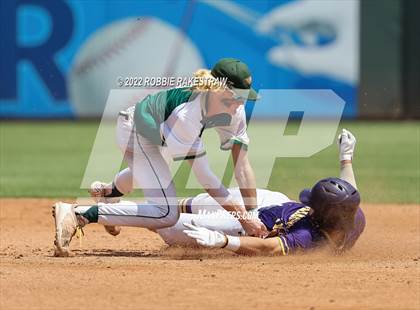 Thumbnail 1 in Valley Mills vs. Shiner (UIL 2A Baseball Final) photogallery.