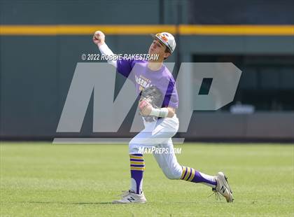 Thumbnail 1 in Valley Mills vs. Shiner (UIL 2A Baseball Final) photogallery.