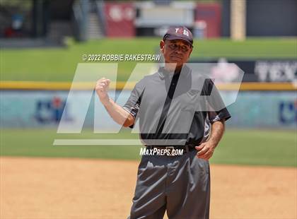 Thumbnail 1 in Valley Mills vs. Shiner (UIL 2A Baseball Final) photogallery.